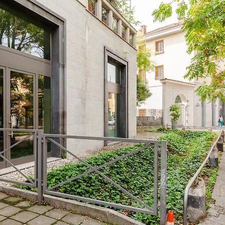 Design Spacious Loft In Navigli - Hosted By Sweetstay Milano Ngoại thất bức ảnh